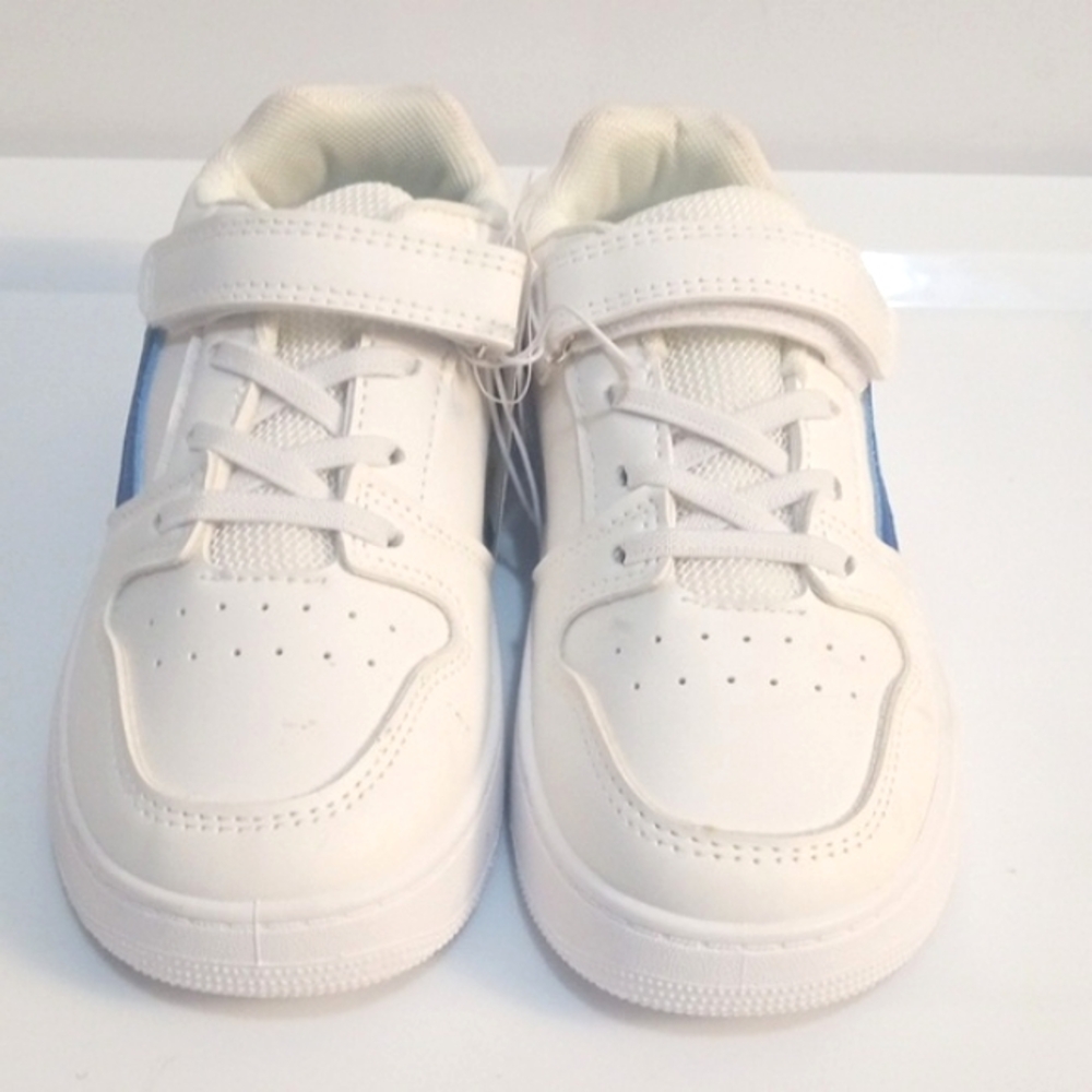 U.S. SPORT BOYS LOW TOP WHITE SNEAKERS WITH RED TAN AND BLUE ACCENTS SIZE 13 NWT - Picture 8 of 8